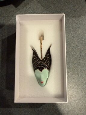 BaubleBar Black and Mint Enamel Mask Brooch